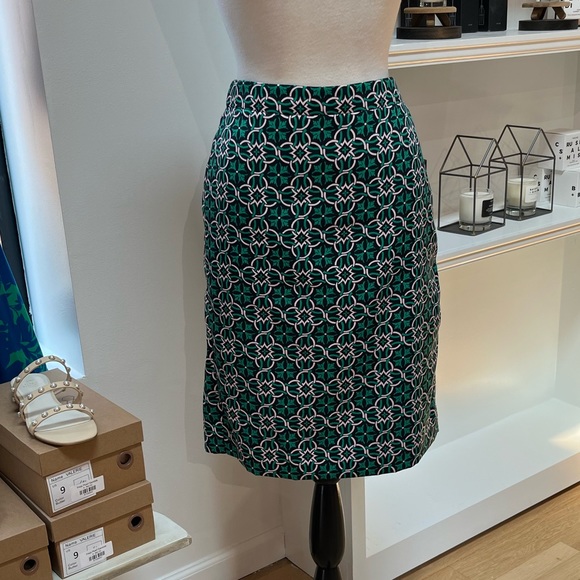 J Crew Pencil Skirt, Patterned, Size 8, EUC - Picture 1 of 10